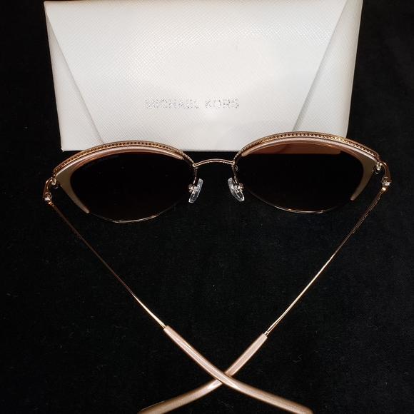 MICHAEL KORS Key Biscayne Cat Eye Sunglasses with Hard Case - Picture 6 of 10